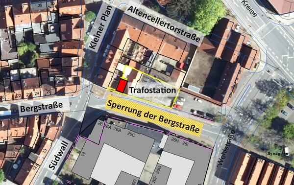 Das Bild zeigt den Lageplan der Trafostation in der Bergstraße und welcher Straßenabschnitt für die Aufstellung der Station gesperrt 