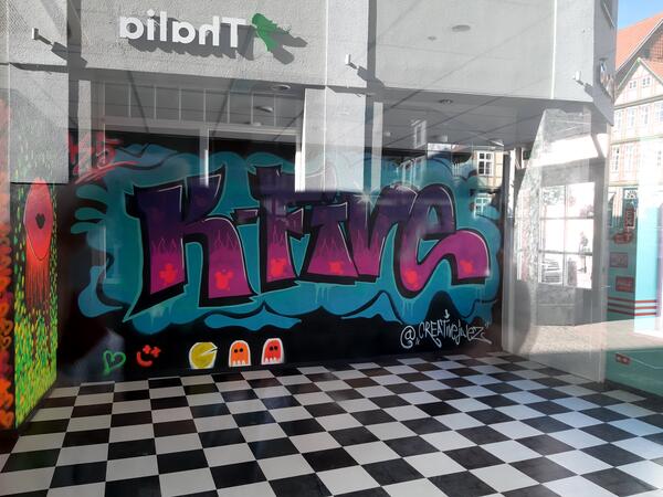 Graffiti im Gebäude Markt 7 